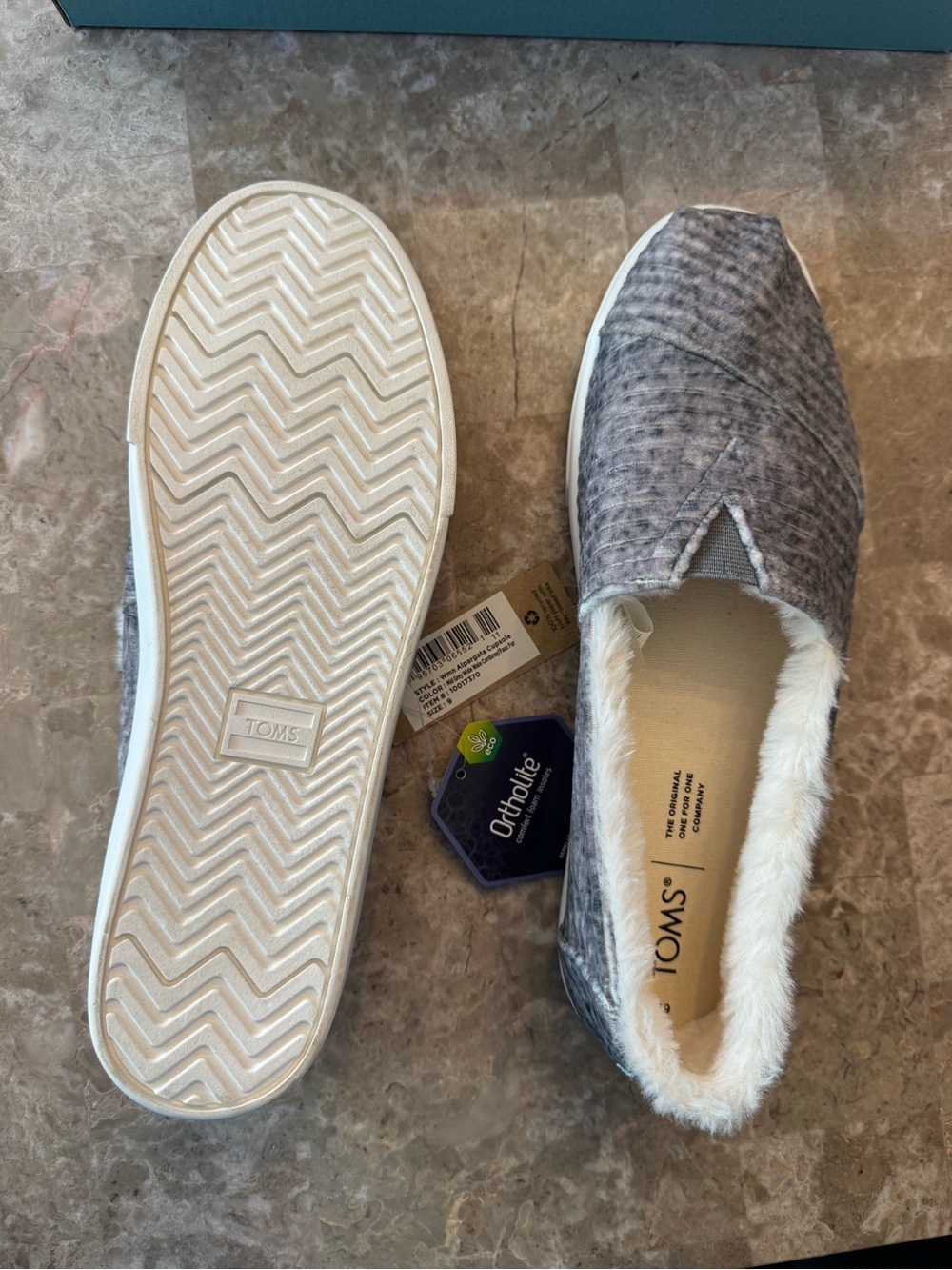 TOMS Women's Gray Plush Lined Alpargata Slip-Ons with White Fur Trim Size 9 - Picture 6 of 10